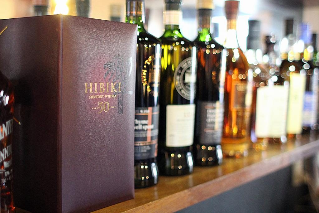 Det "brune værtshus" Kahytten i Aalborg får ny liv som whiskybar...