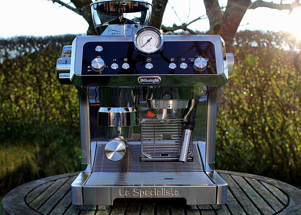 Mundskyl støj Modernisering Delonghi La Specialista - Delonghi Espressomaskine test ➜