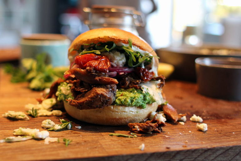 Påskefrokost Pulled Lamb en burger du aldrig glemmer!