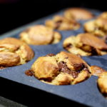 Opskrift på nemme bananmuffins med chokolade!