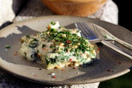 Fisklasagne med torsk, spinat og cremet monay sauce!