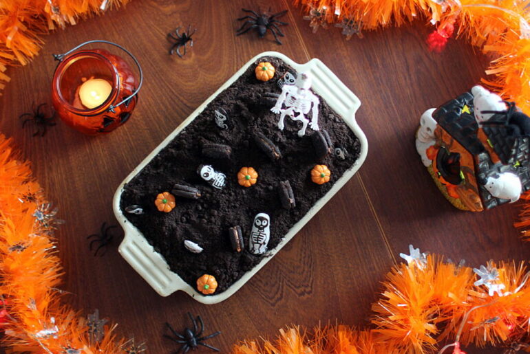 Sophias kirkegårdskage - perfekt til halloween eller fastelavn