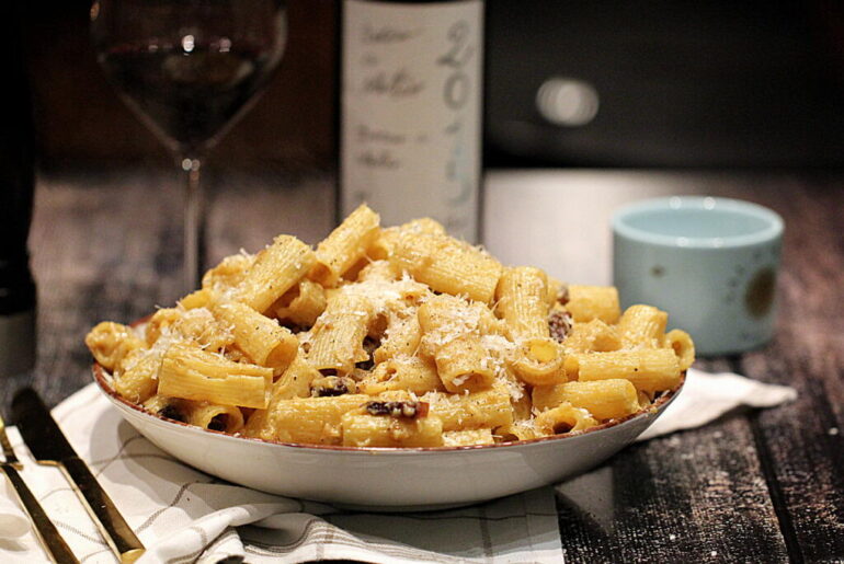 Opskrift på perfekt pasta carbonara uden fløde...