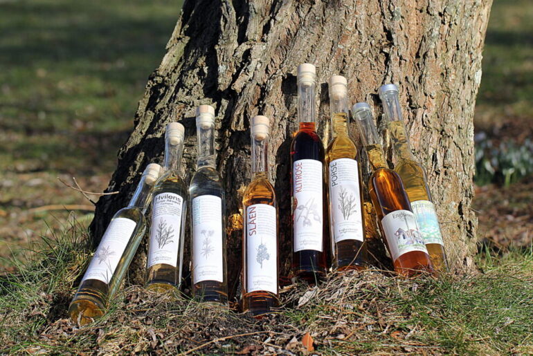 Påskefrokost: Snaps fra Brænderiet Enghaven...