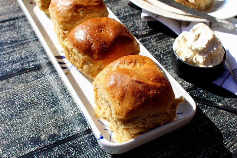 Opskrift på klassiske hjemmelavede hveder