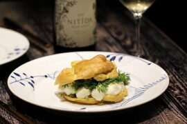 "Forårsfastelavnsboller" med stenbiderrogn og creme fraiche...