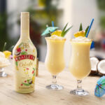 KOM SOMMEREN I FORKØBET MED EN KOLD BAILEYS COLADA