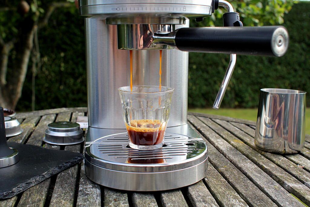 Frost Pak at lægge Umoderne Bedste espressomaskine 2023 - Mad og Monopolet tester