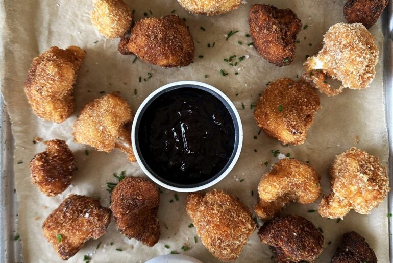 Opskrift på "Barbeque Buffalo Blomkålssnacks"