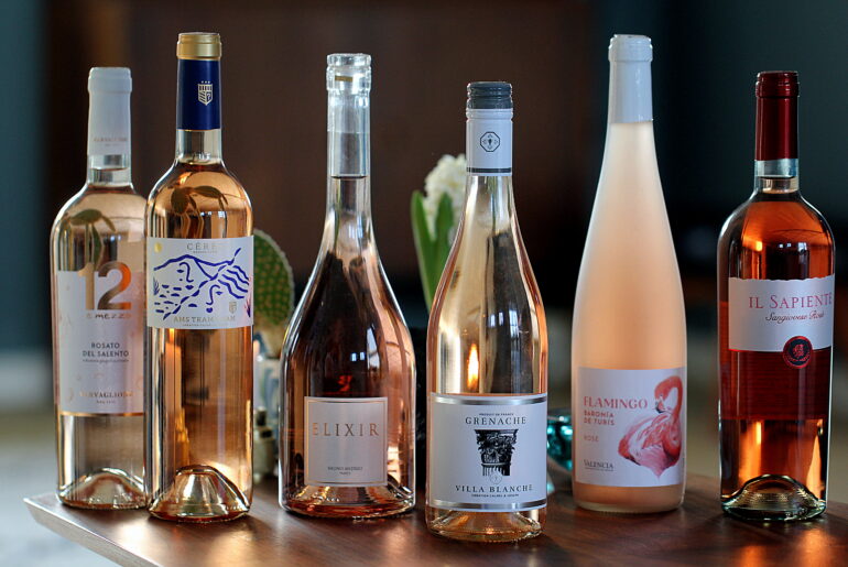 Forårstema: 6 flasker rosé til terrassen