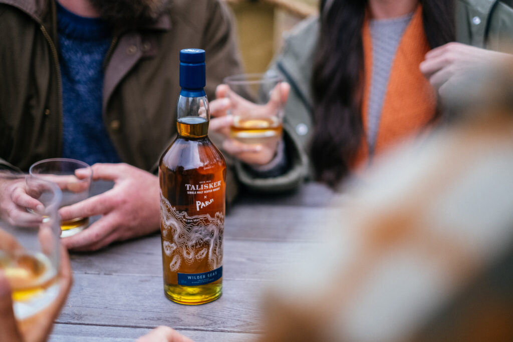 Whisky: Talisker lancerer whisky skabt af 100 % genbrugte glasflasker og med fokus på at beskytte havene.