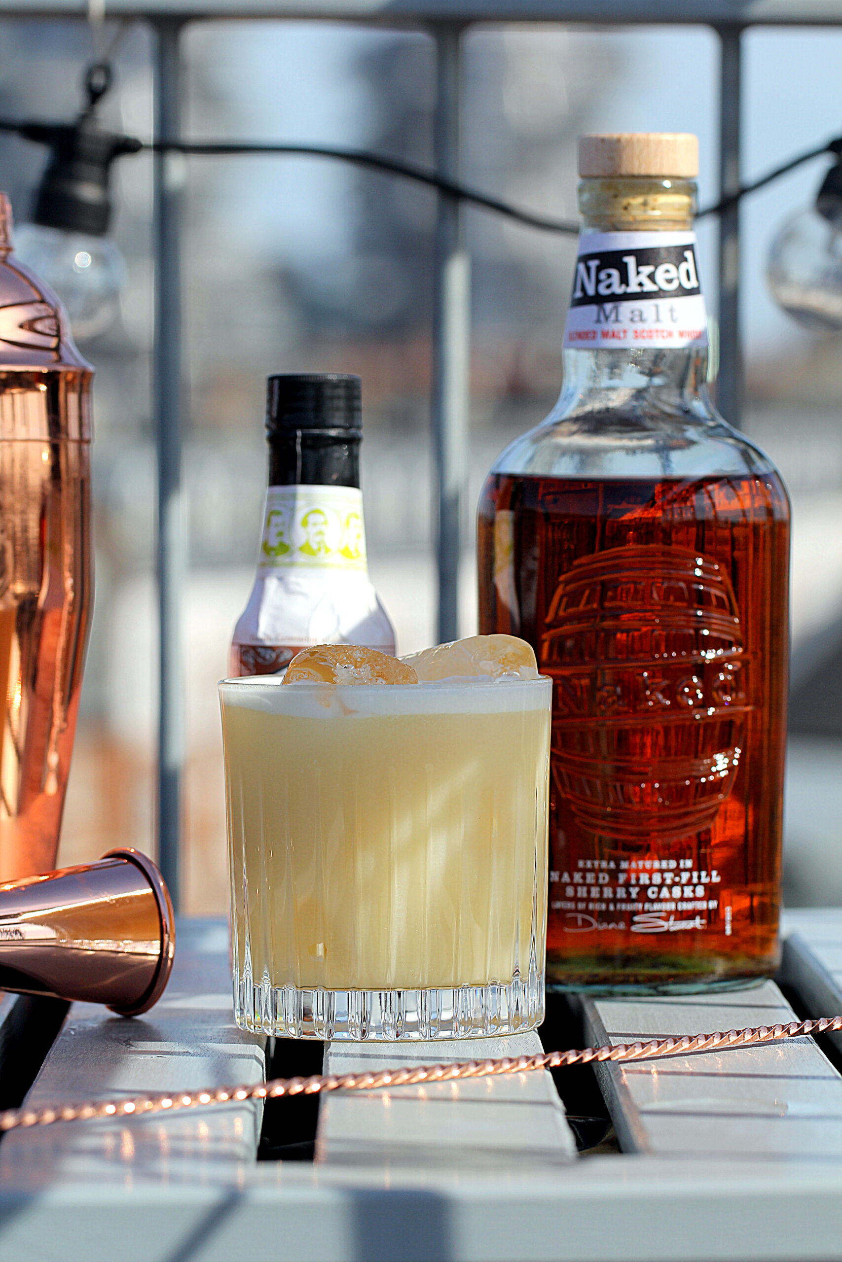 Opskrift på Whisky Sour med Naked Malt