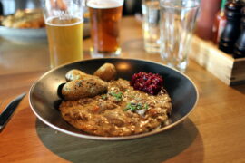 Anmeldelse: Stationen på Svalbard - lokal mad til gode priser