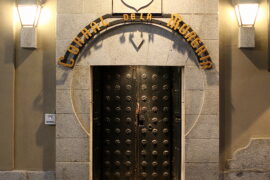 Guide til Madrid: Corral De La Morería - det sande Spanien