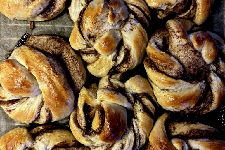 Opskrift på kanelsnurrer med kardemomme