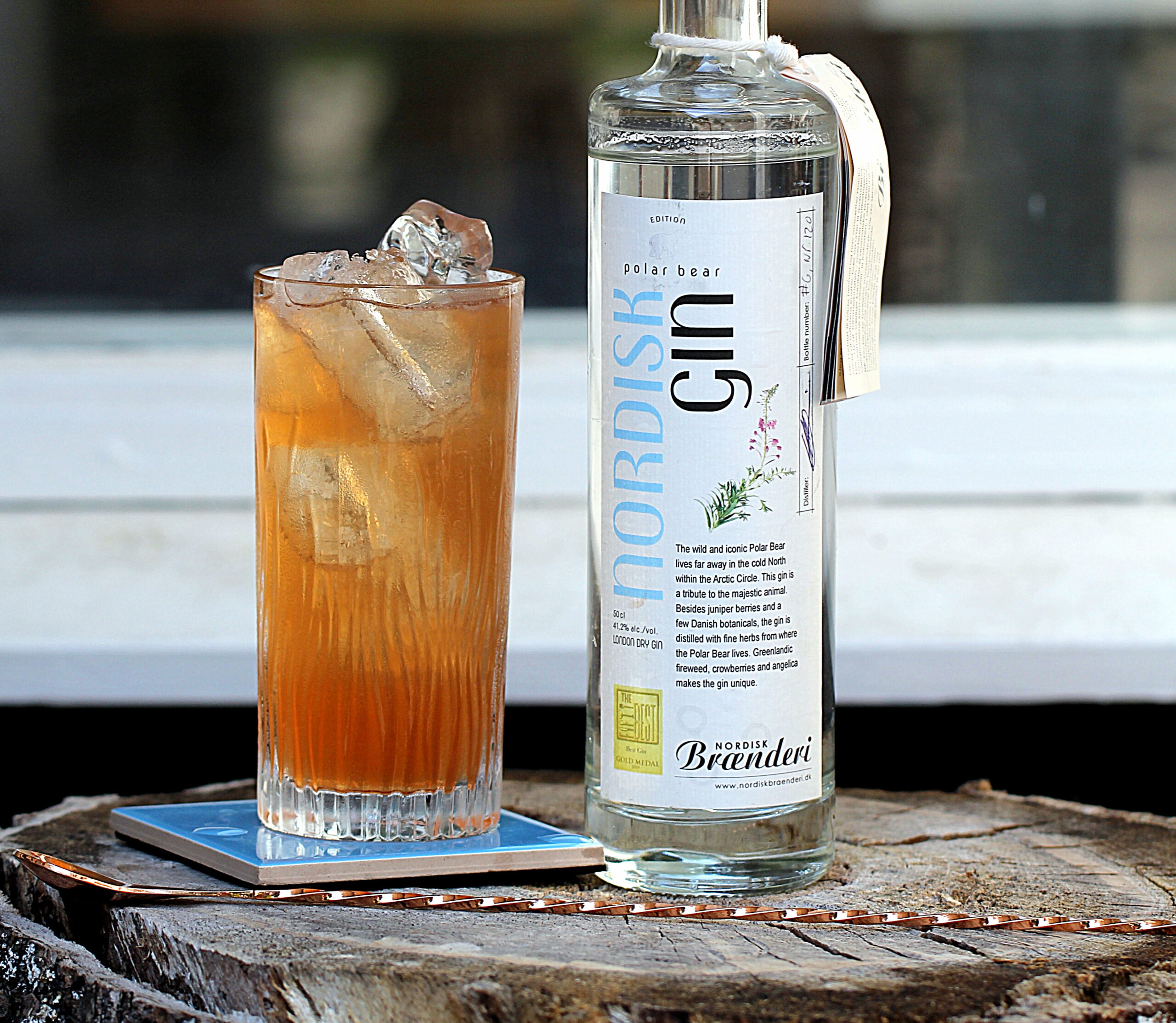 Rabarber Collins – et nordisk twist på en klassisk cocktail