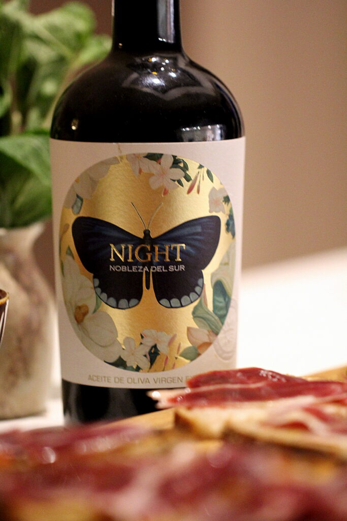 Nem opskrift: Grillet brød, jamón og ekstra jomfruolivenolie