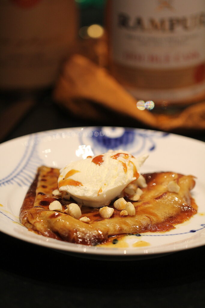 Crêpe Suzette – den franske klassiker med appelsin og whisky